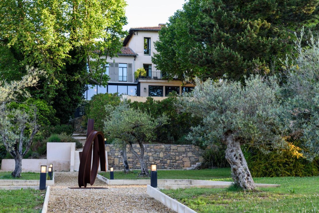 Les Lodges Sainte-Victoire Hotel & Spa Le Tholonet Exterior photo