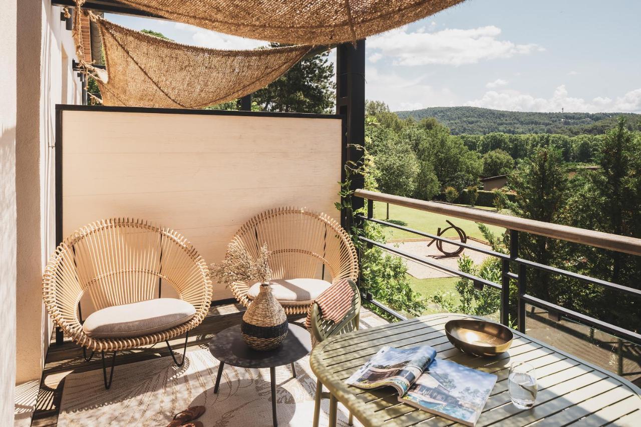 Les Lodges Sainte-Victoire Hotel & Spa Le Tholonet Exterior photo