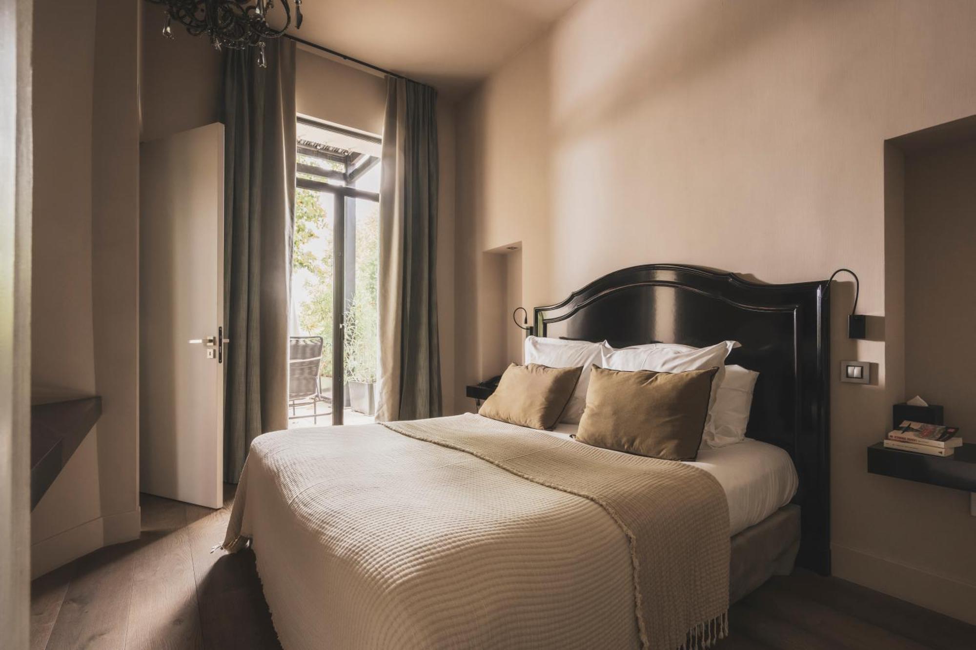 Les Lodges Sainte-Victoire Hotel & Spa Le Tholonet Exterior photo