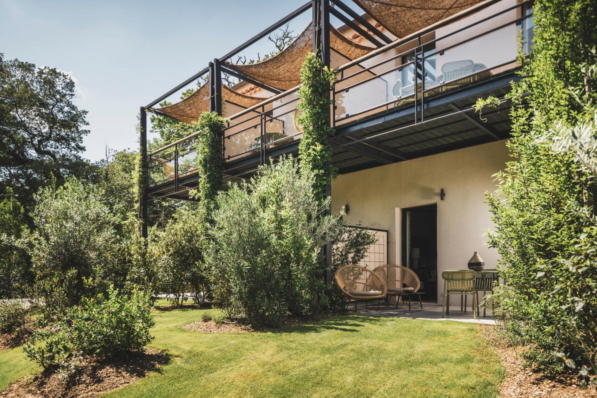 Les Lodges Sainte-Victoire Hotel & Spa Le Tholonet Exterior photo
